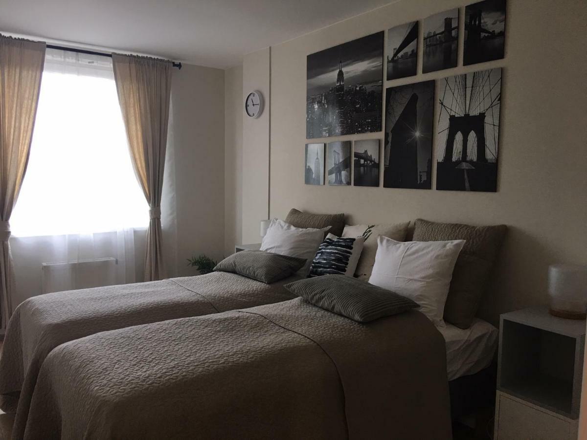 Modern Holiday Apartment Vilnius Ngoại thất bức ảnh