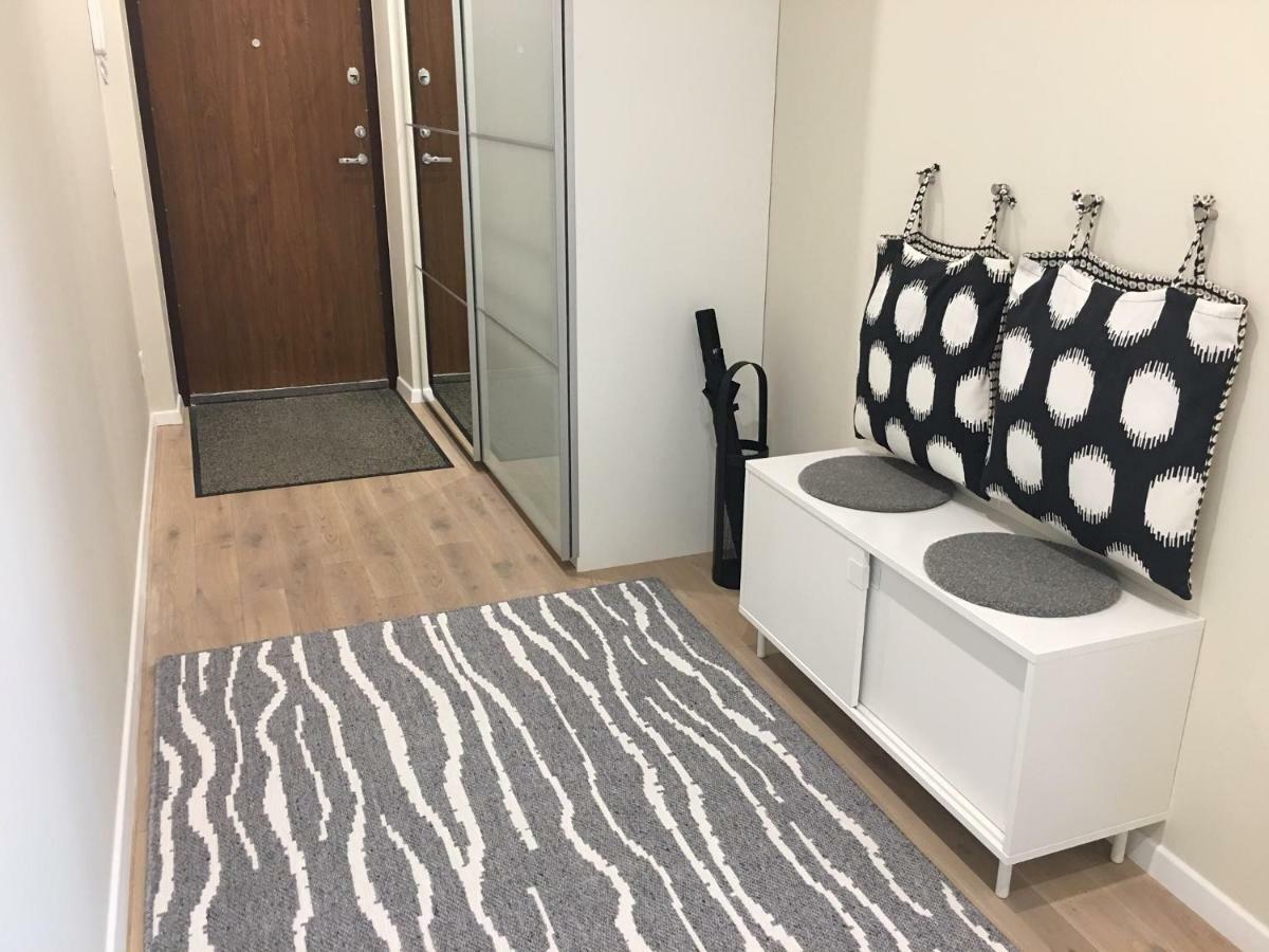 Modern Holiday Apartment Vilnius Ngoại thất bức ảnh